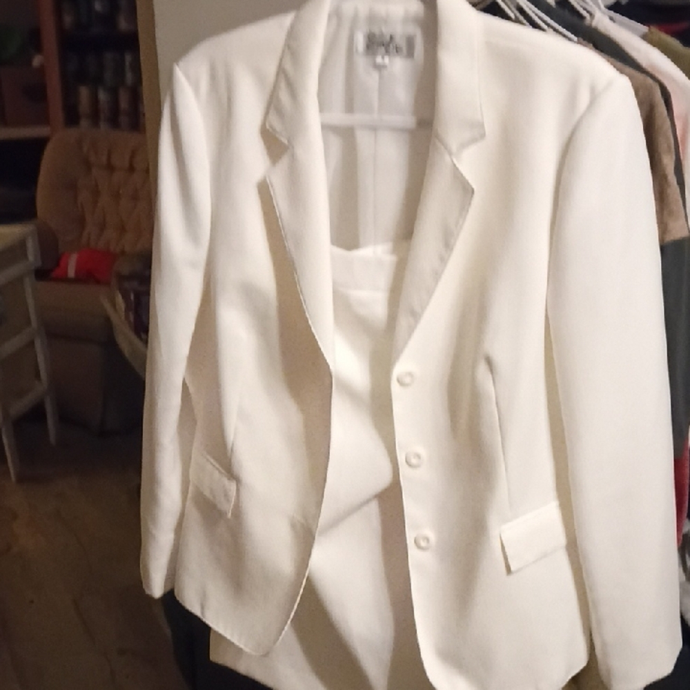 White Blazer and Top Set